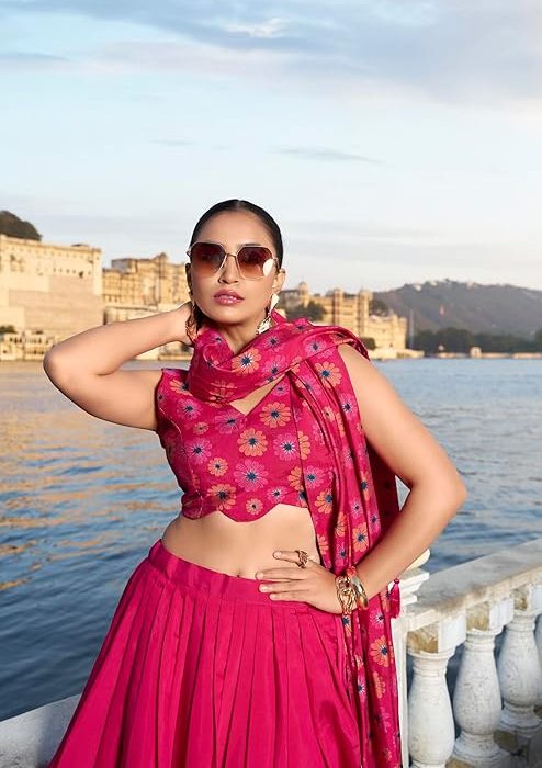 Snazzy Stitch Woman's perfectly Navratri Collection Tussar Silk Lehenga Choli Flower Print with Foil Work